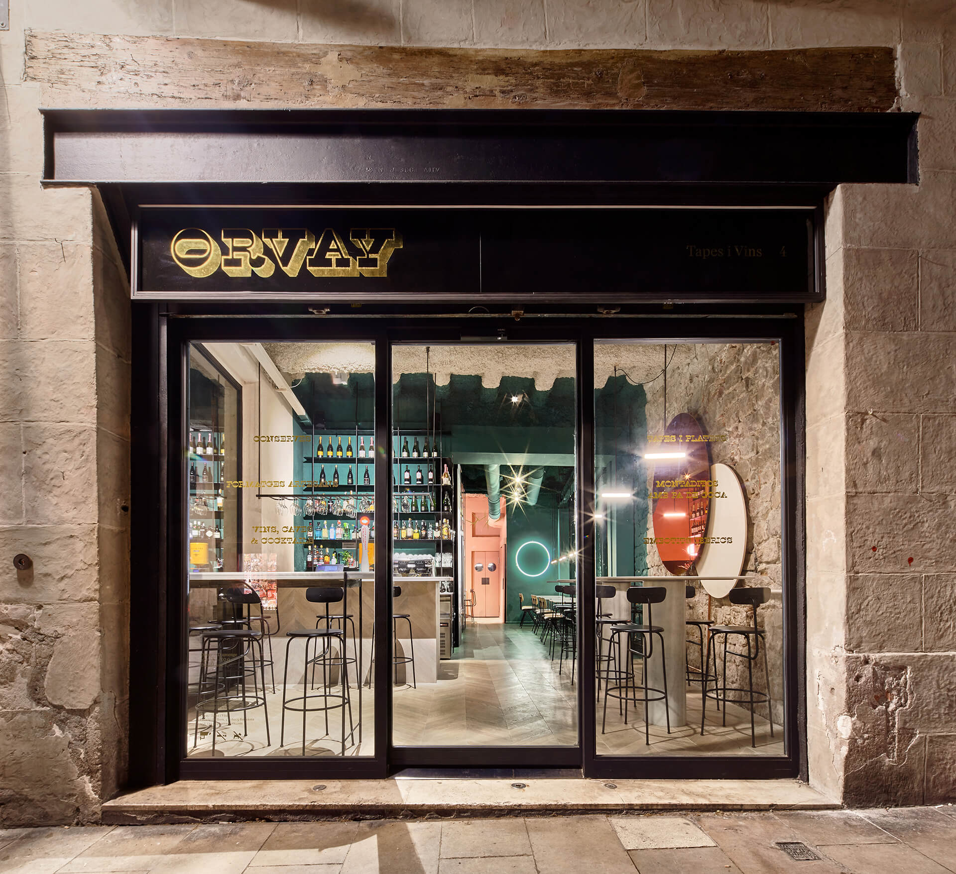FRAME This Barcelona wine bar goes inside the bottle for its interiors