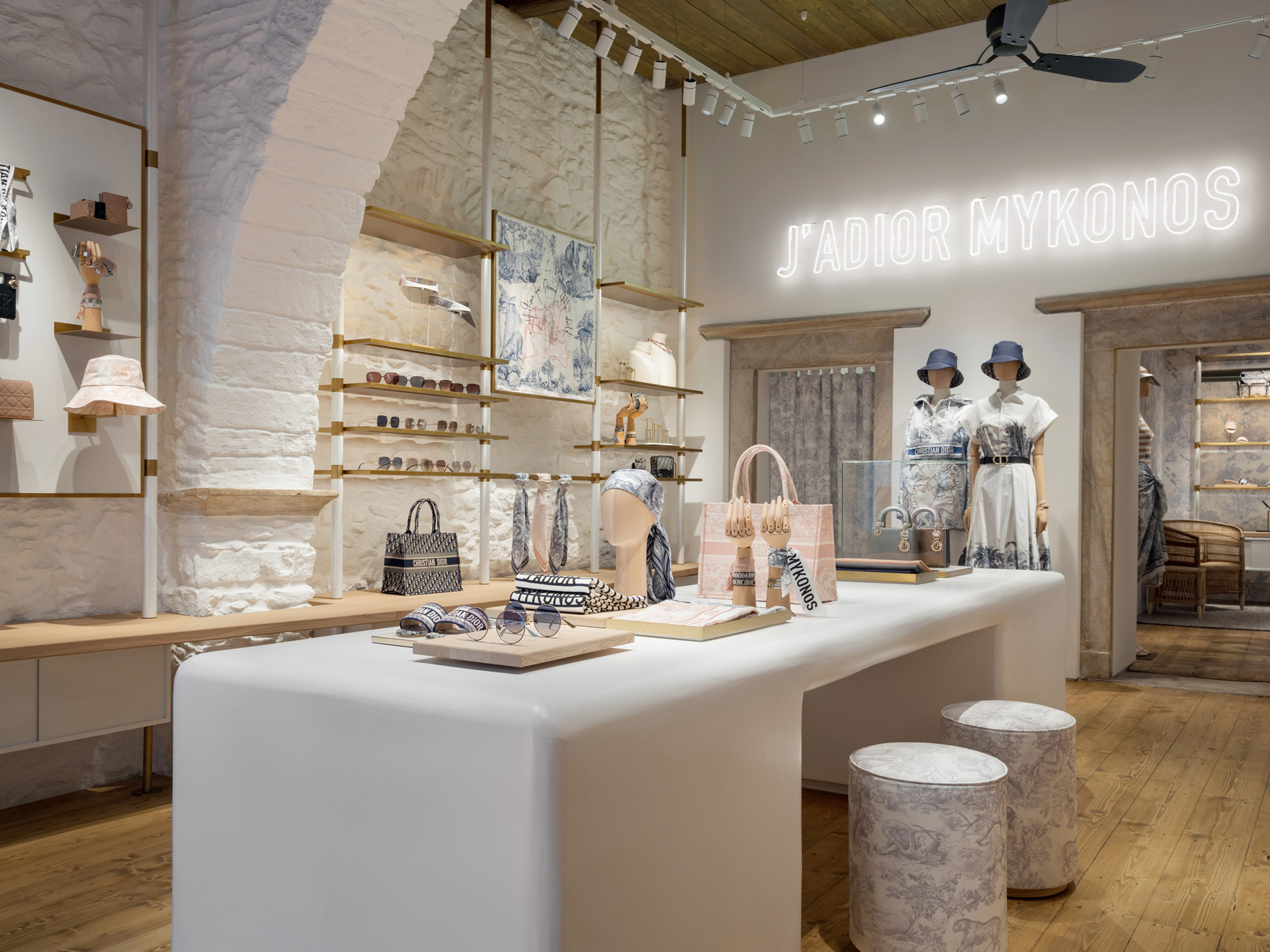 Frame Openings Dior In Mykonos Vanmoof In Berlin Kith In Tokyo And More In Retail