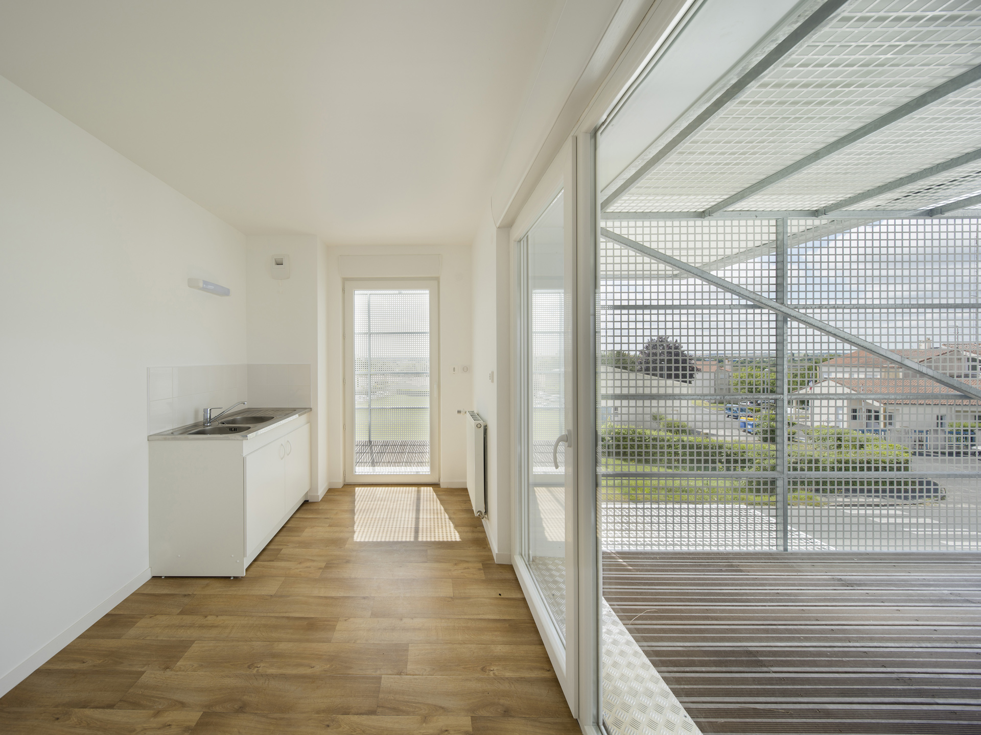 FRAME More Architects' cloud clusters promote heavenly living