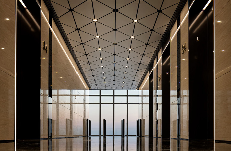 Elevator hall - Shi Xiang Wan He