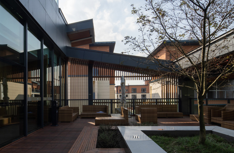 Terrace of the second floor - Arch-Exist