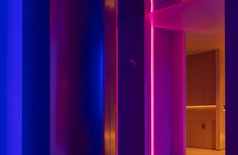 It creates a soft ambience or an environment which alludes to the brand’s high-tech, calculated approach. - Courtesy of Godot Design