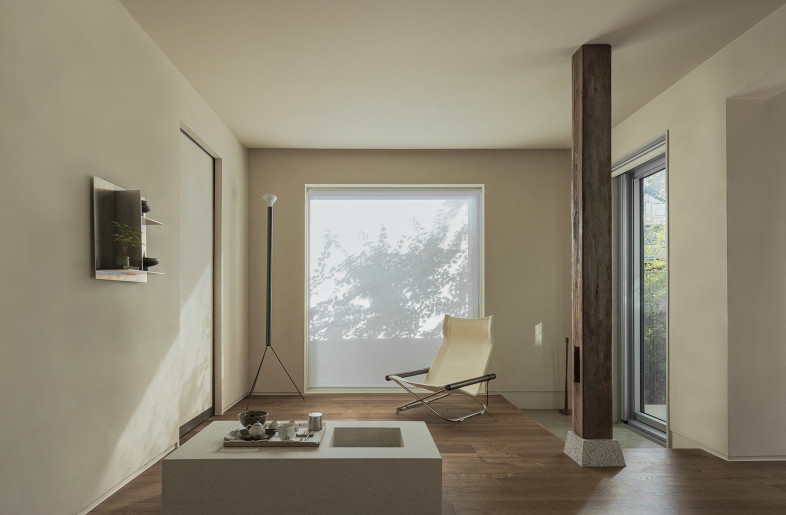 LIVING ROOM - Yongjoon Choi