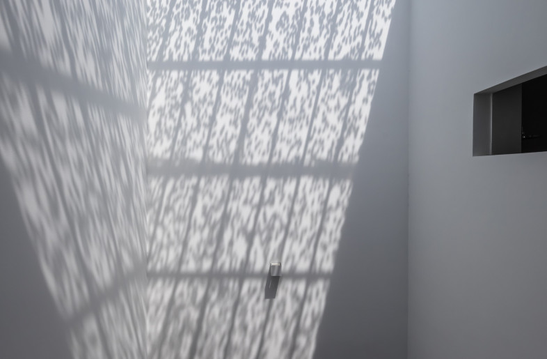 . The intelligent use of skylights throughout the building brings in light from outside while also regulating the inside temperature. - Hiroyuki Oki