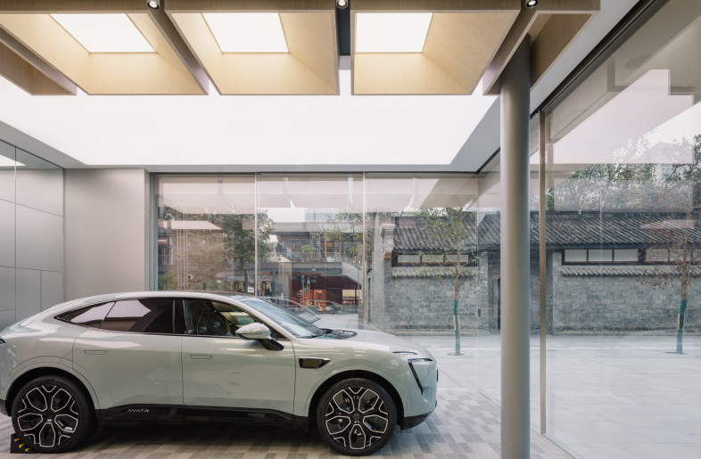 The multi-layered design strategy allows for the display car to live on a real street with real urban setting - Wen Studio