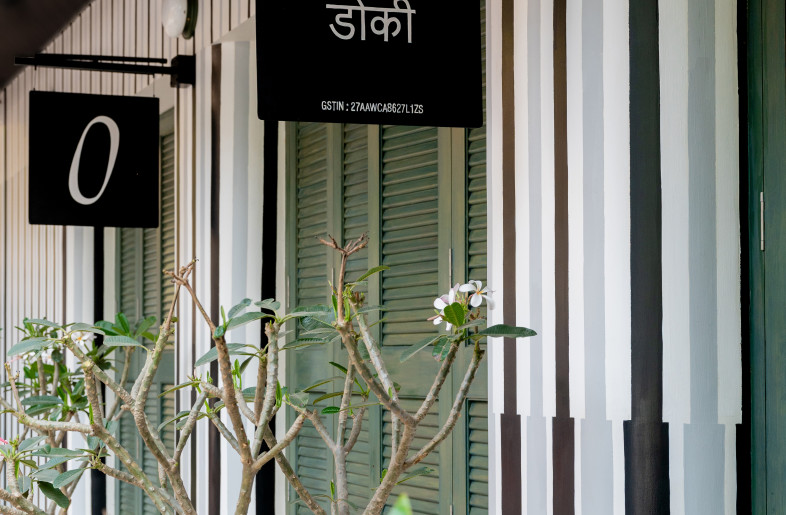 Exterior mural - Hunar Daga