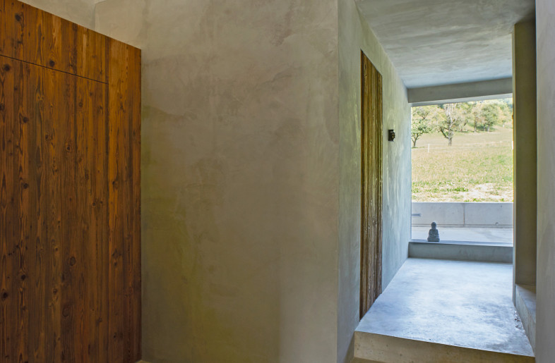 Entrance hall - Vito Stallone