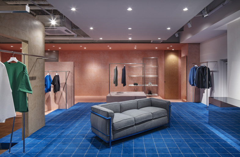Interior view - KENTA HASEGAWA