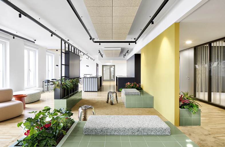 Work café  attached to the entrance area. - Phillip Kottlorz