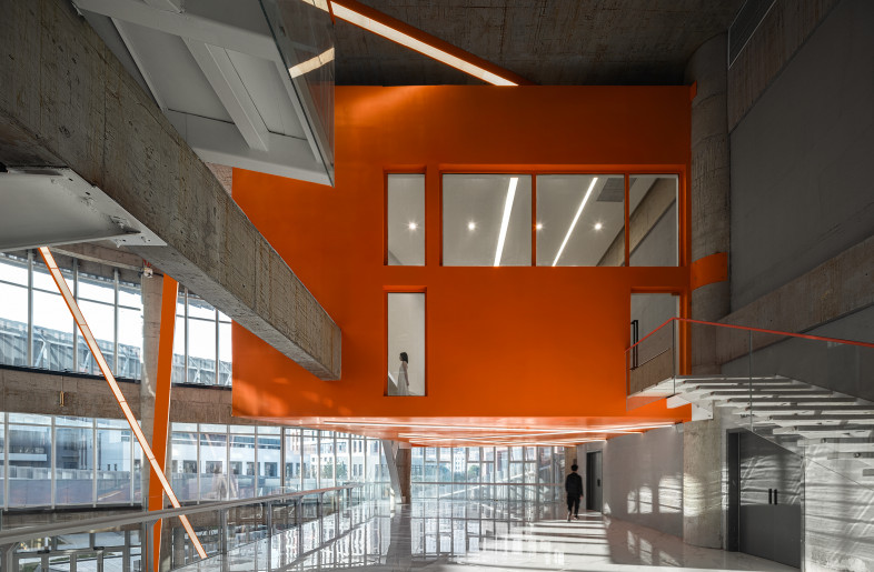 Floating conference room - Zhao Yilong