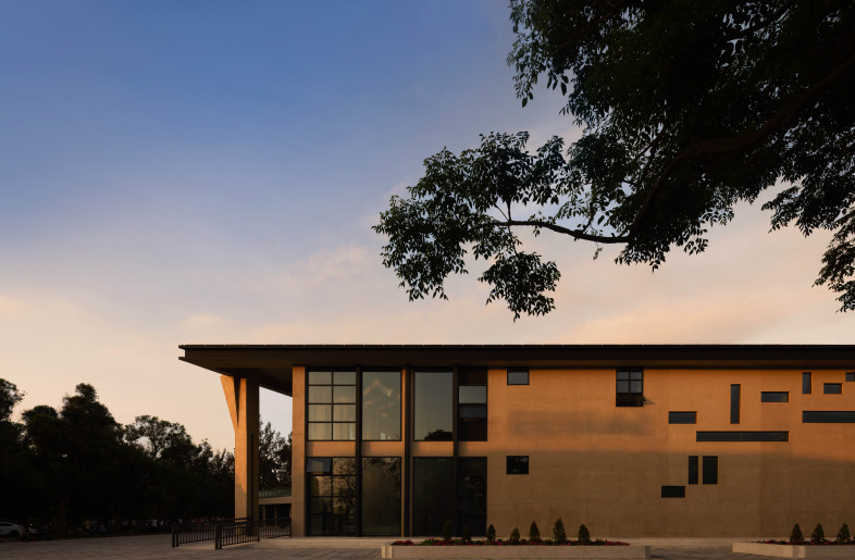 Side elevation of the library - YinXiang Photography
