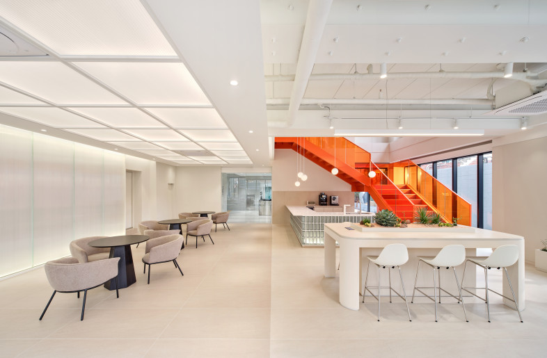 1f Community zone, Orange color make members communicate freely and creatively. - studio tom