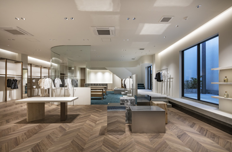 1F interior - KENTA HASEGAWA