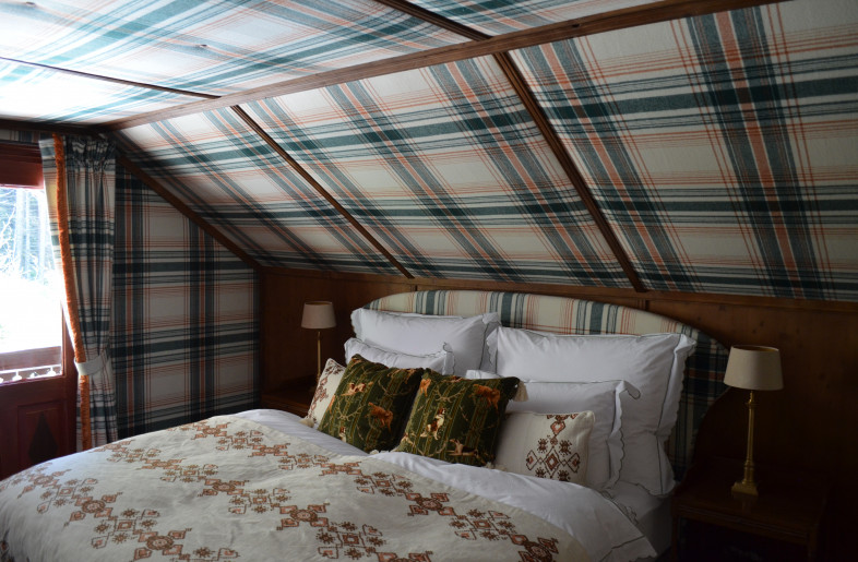 Guest Bedroom in old fashion design - Ioannis Jyftopoulos