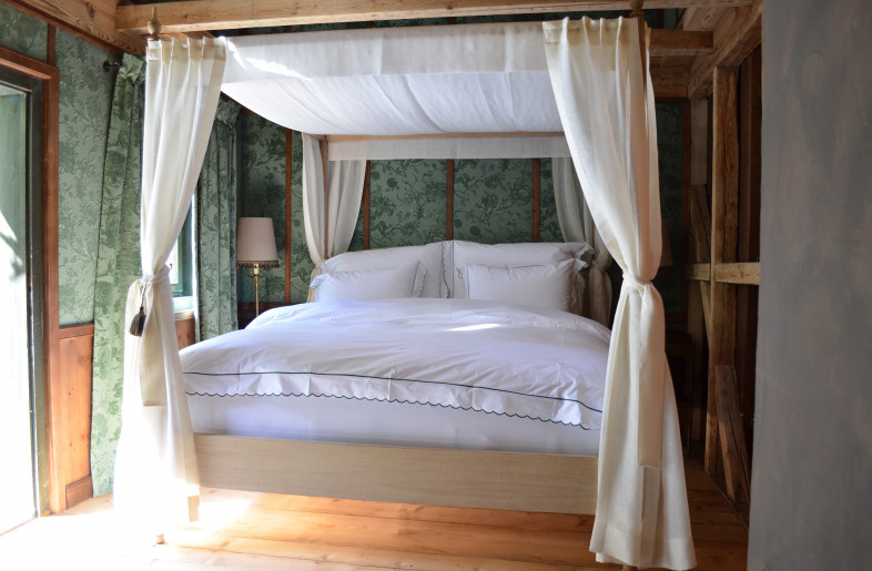 Bedroom bed - Ioannis Jyftopoulos