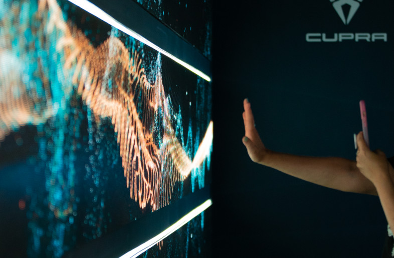 Interactive Screen - Nicola Torrisi