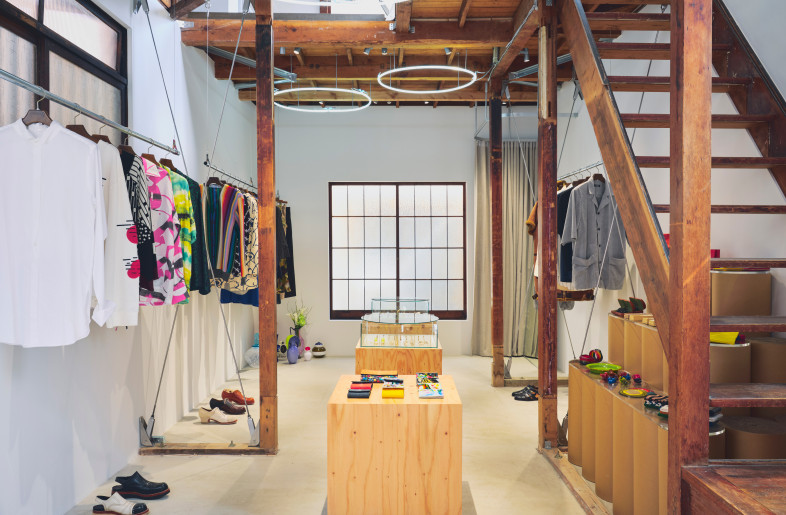 traditional wooden japanese dwelling is transformed into curated apparel store - Masanori Kaneshita