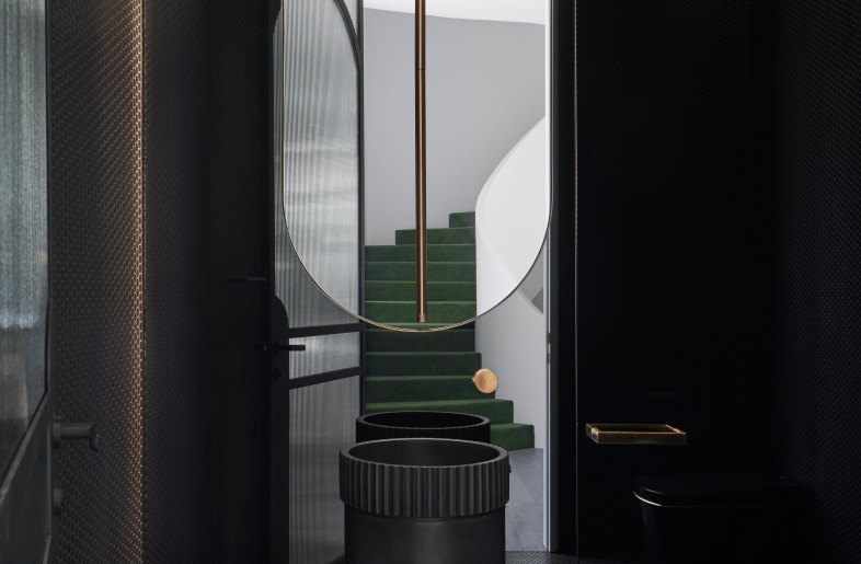 Guest Powder Room - Peter Clarke