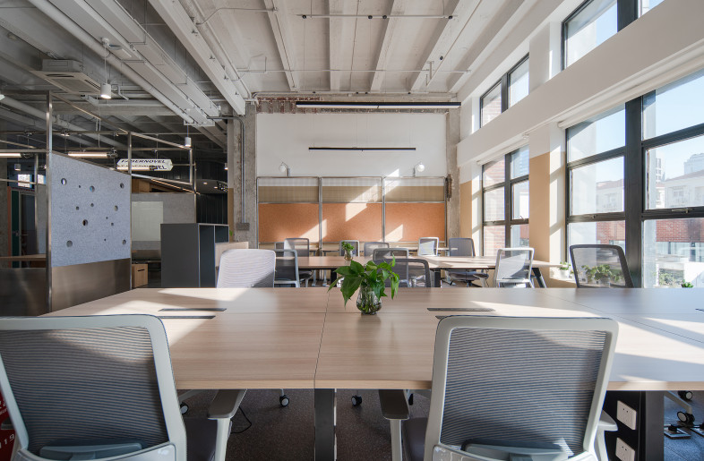 open office area - MOWA