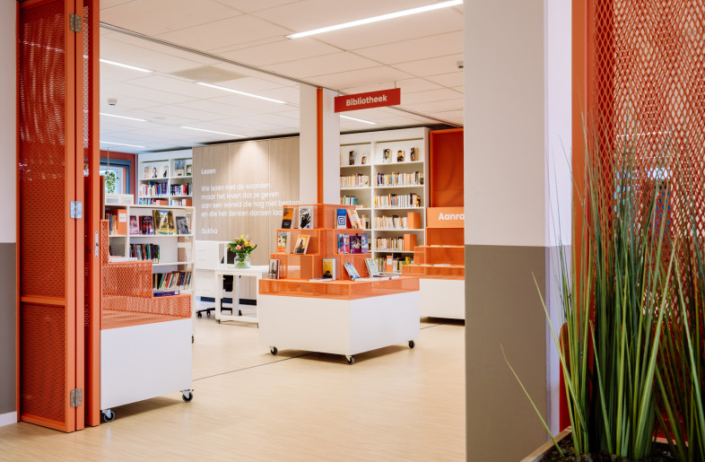 Library - Interior design Northgo College - KuóStudio - Photography by Sven Verbruggen
