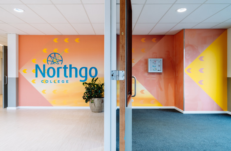 School entrance - Interior design Northgo College - KuóStudio - Photography by Sven Verbruggen