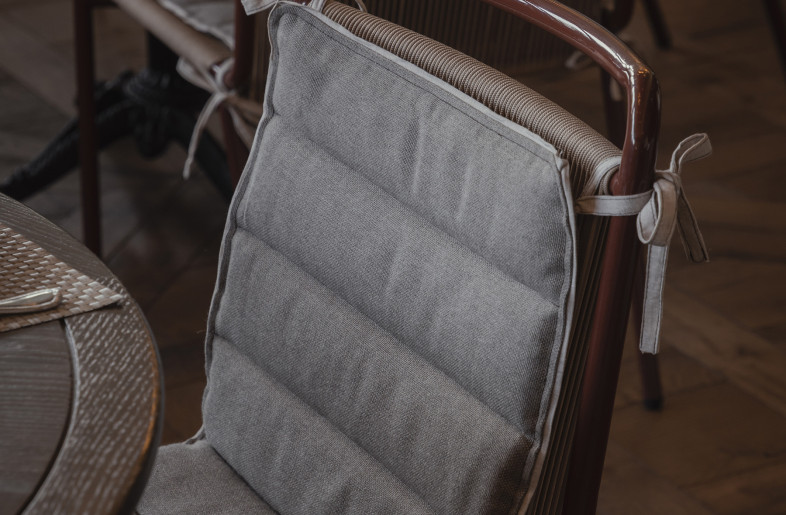 Chair by Piztola - Zaickz Moz