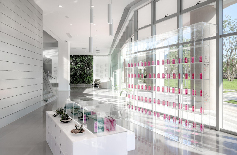 Entrance Hall - Ning Wang