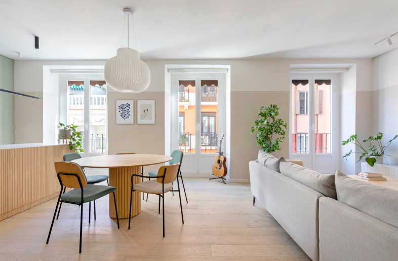 Open kitchen dining and living area - Carla Capdevila
