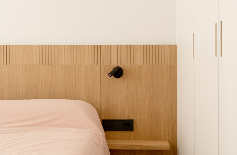 Detail of the headboard  in the main bedroom - Carla Capdevila