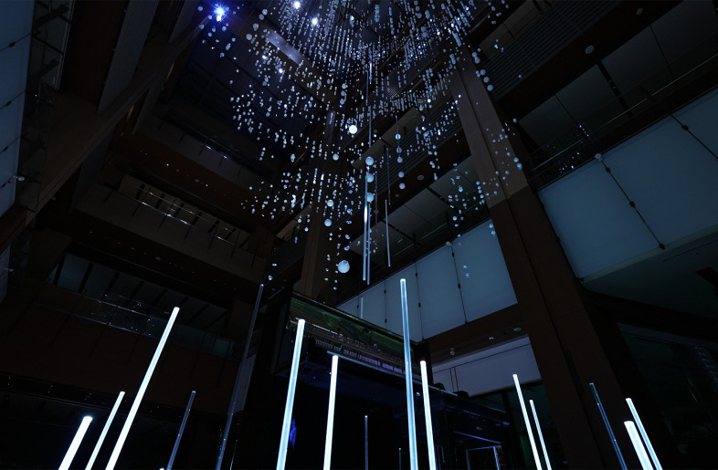 The overall perspective of the installation - WOW