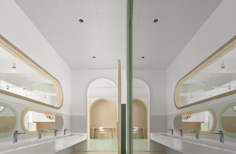 Public Restroom - SHI XIANG WAN HE