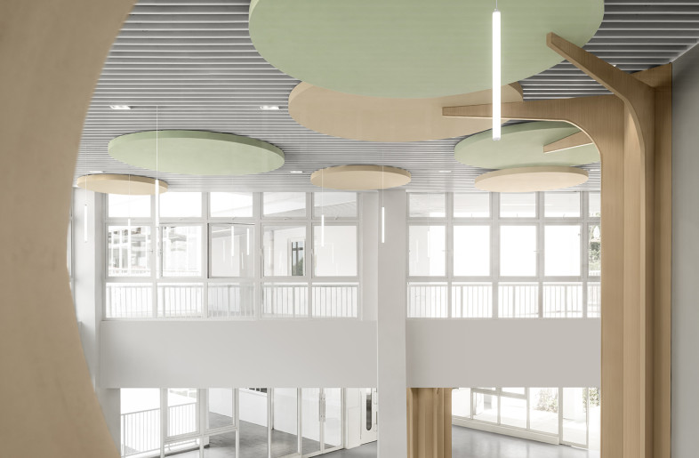 Public Space - SHI XIANG WAN HE