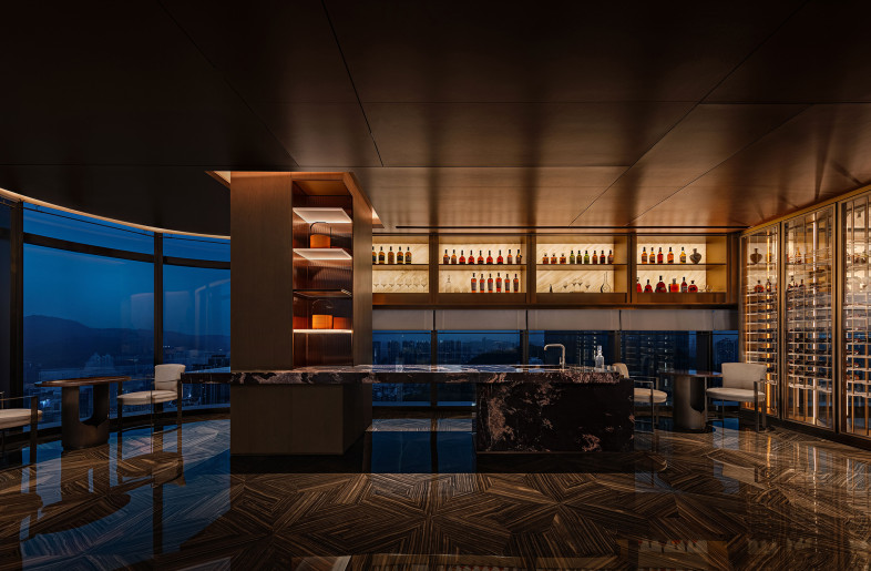 Red Wine Display Area - SHI XIANG WAN HE
