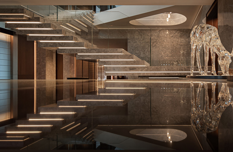 Staircase - SHI XIANG WAN HE
