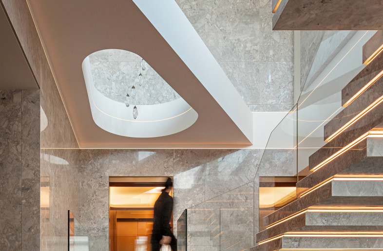 Staircase - SHI XIANG WAN HE