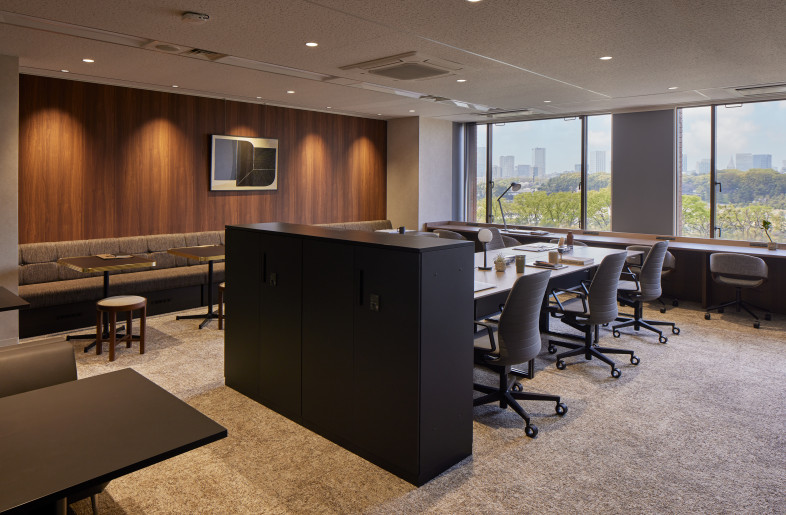 Large office space - Keita Yamamoto