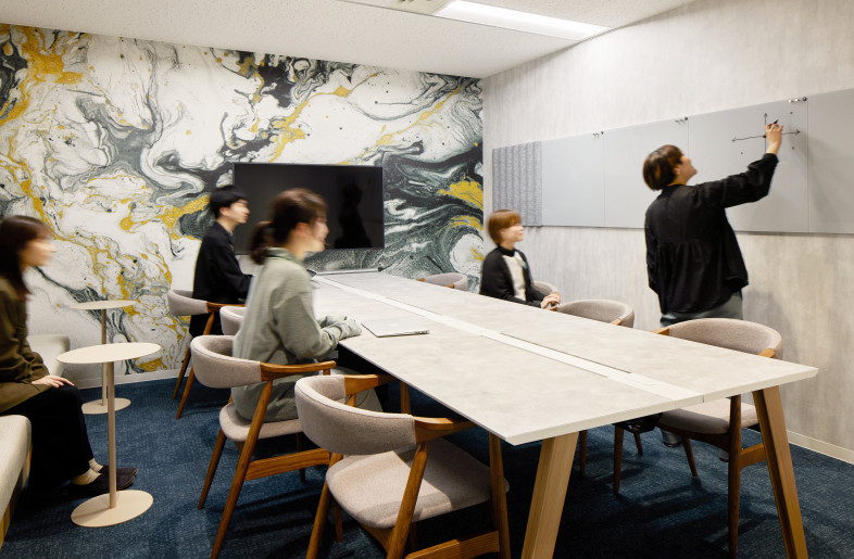 Meeting room - Keita Yamamoto