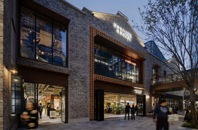 Linehouse designed the Foodie Social food market in the neighbourhood of Hong Shou Fang, part of Shanghai’s new Putuo District. - Wen Studio