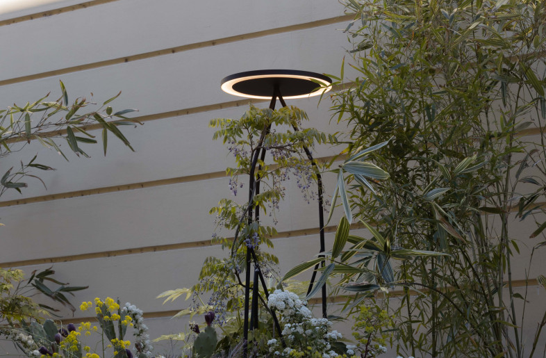 Trilix, integration with the vegetation - Walter Vecchio