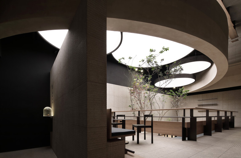 Public area - MR.Qi