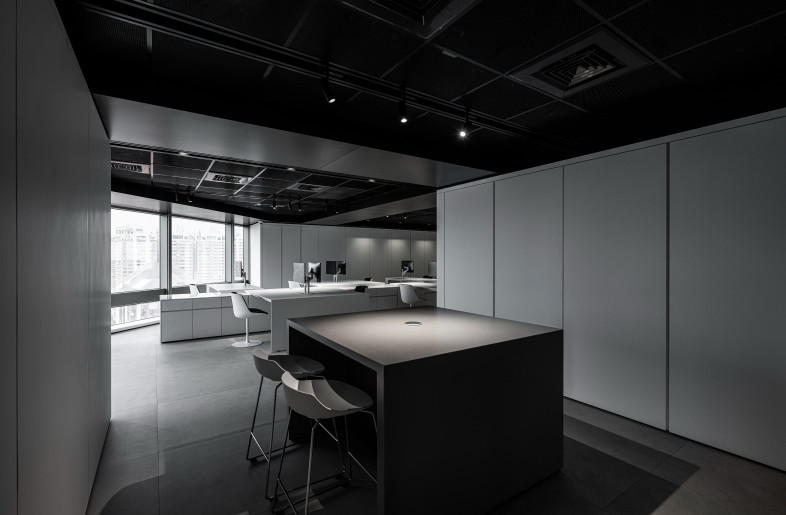The both-sided areas serve as versatile functions for meeting. eating or body strentching. - AR HER KUO PHOTOGRAPHY STUDIO