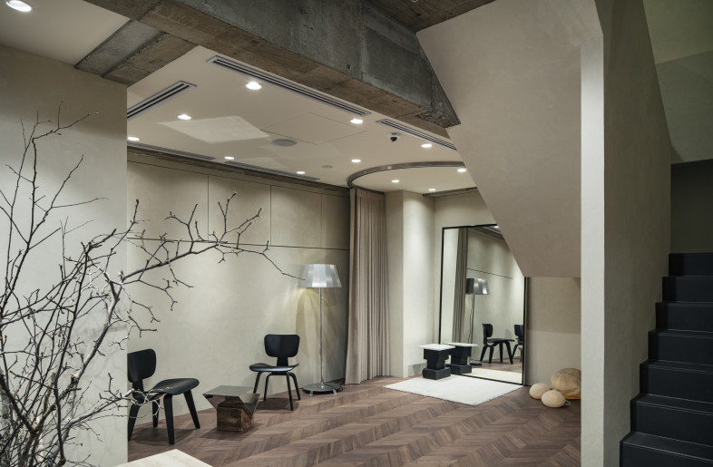 VIP area - KENTA HASEGAWA