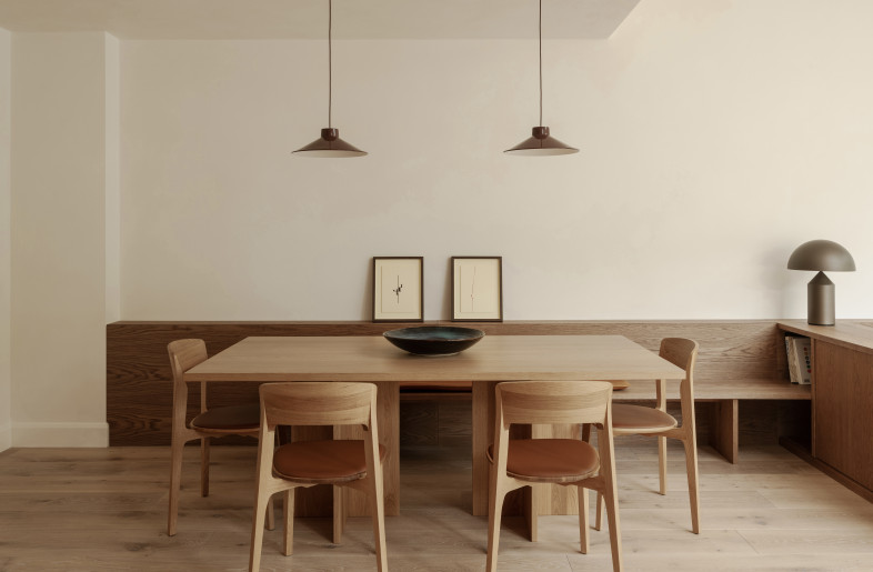 Dining - Peter Molloy