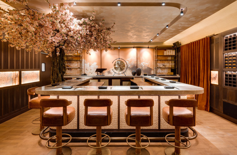 Omakase Bar 2 floor - Alex T