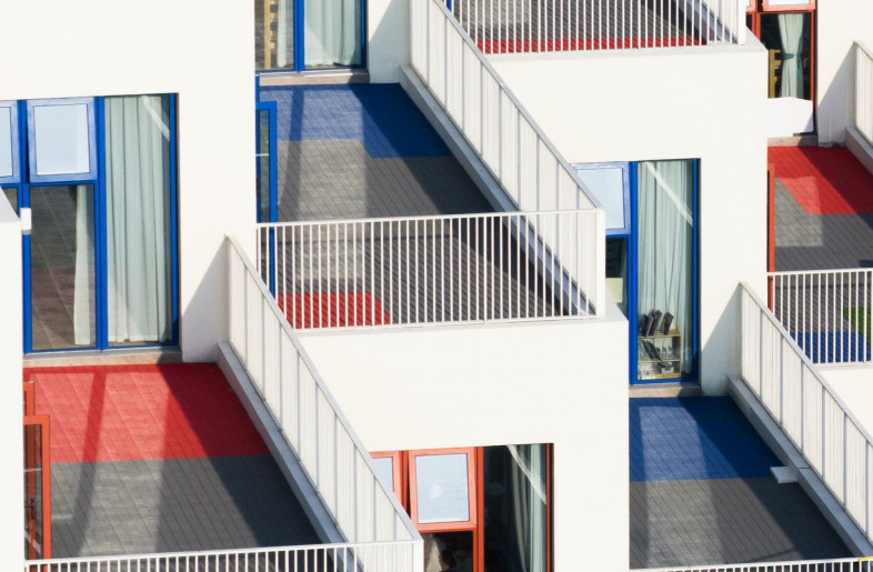 The varied scales throughout the 4900-sq-m space, facilitate different activities and interactions. - Chill Shine