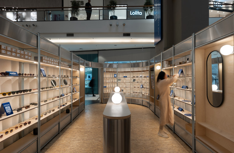 Interior of the Pop Up - Juan Andres Nin
