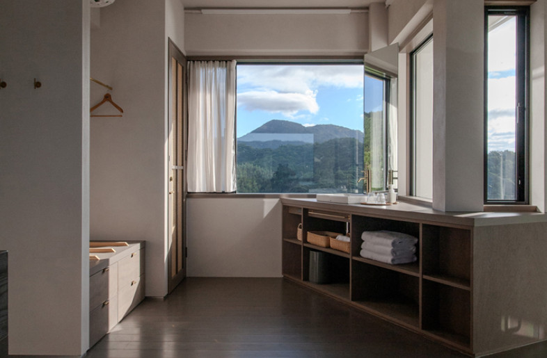 User-friendly sanitary facilities - Taro SHIMOKAWA