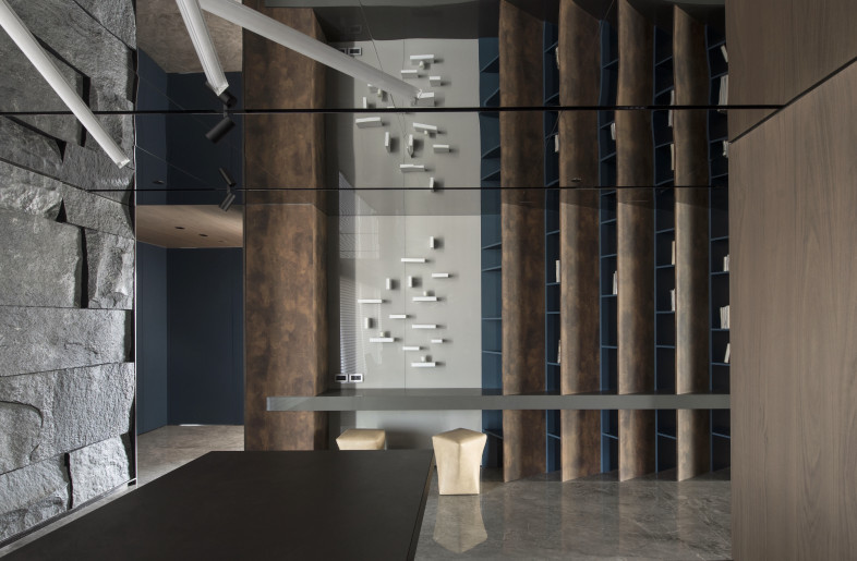dinning room - Chains Interior