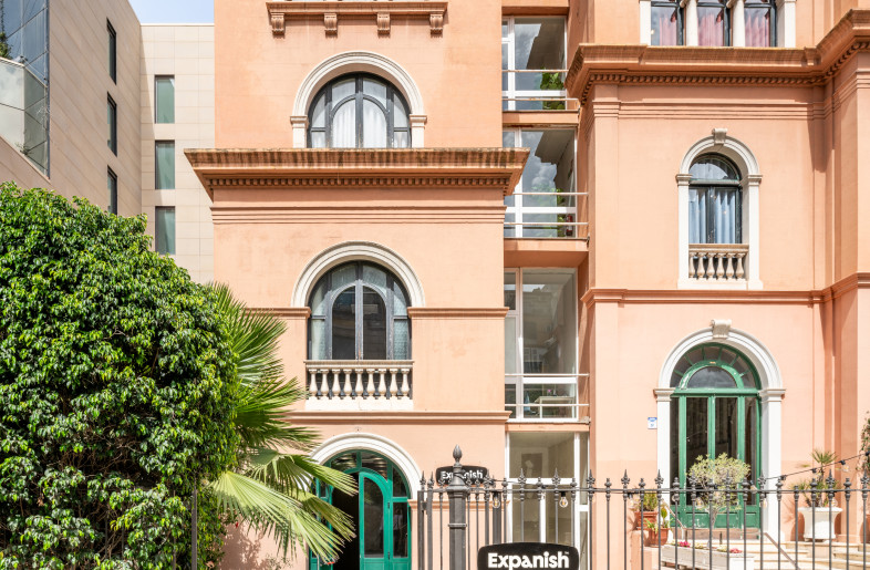 Façade of Expanish at the iconic Casa Degli Italiani in Barcelona - Miguel Fernández-Galiano