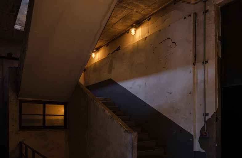 Stairway to The Main Floor - Mingu Kang